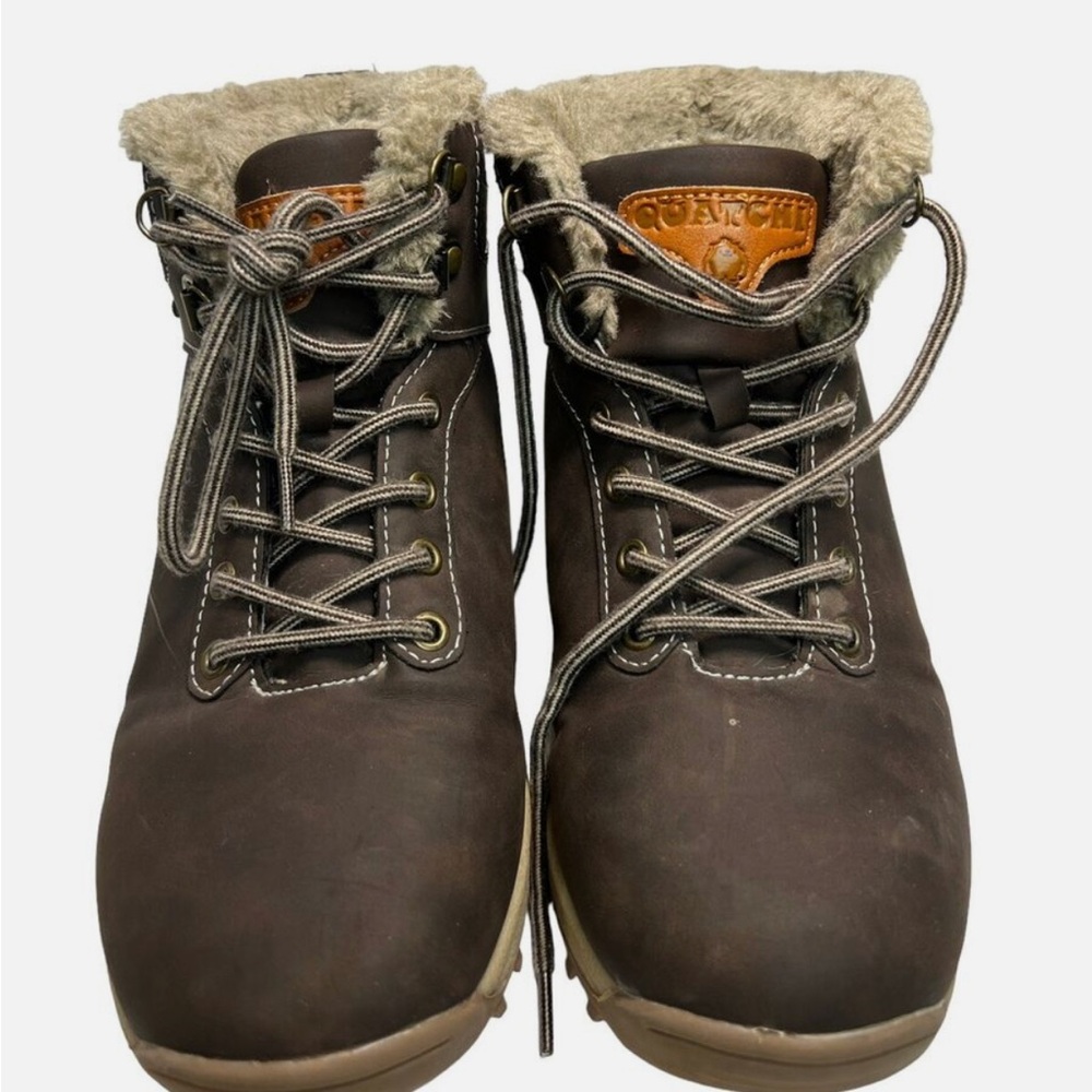 Brown Sturdy Suede Boots with Reinforced Stitching